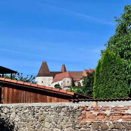 Transilvania Rent Hunedoara Luaran gambar